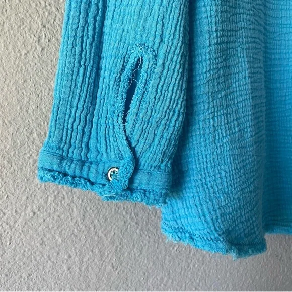 We The Free Summer Daydream Button Shirt Top Womens S Blue Long Sleeve Oversized - Picture 11 of 15